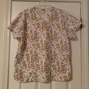 Women’s Malibu Doc size L scrub top